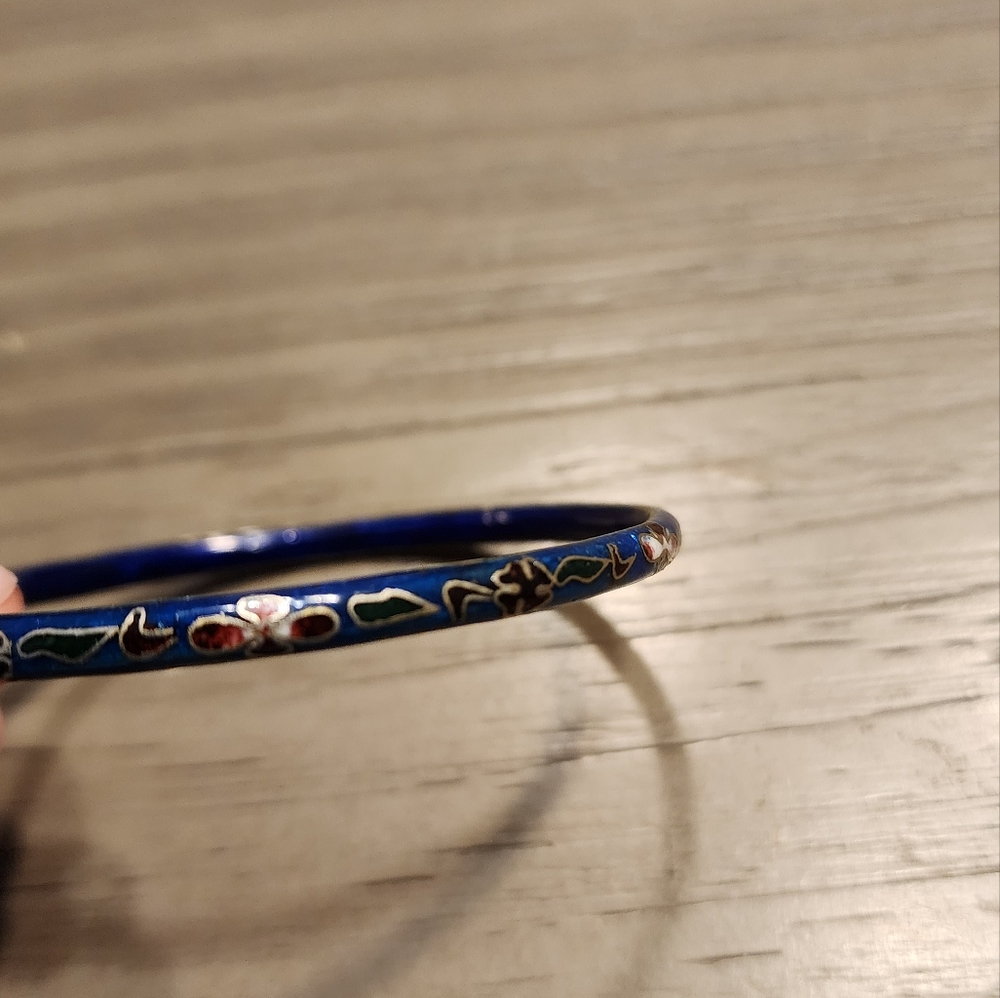 Blue Gemstone Bracelet with Intricate Detailing